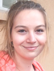 Portraitfoto Lisa Gebauer